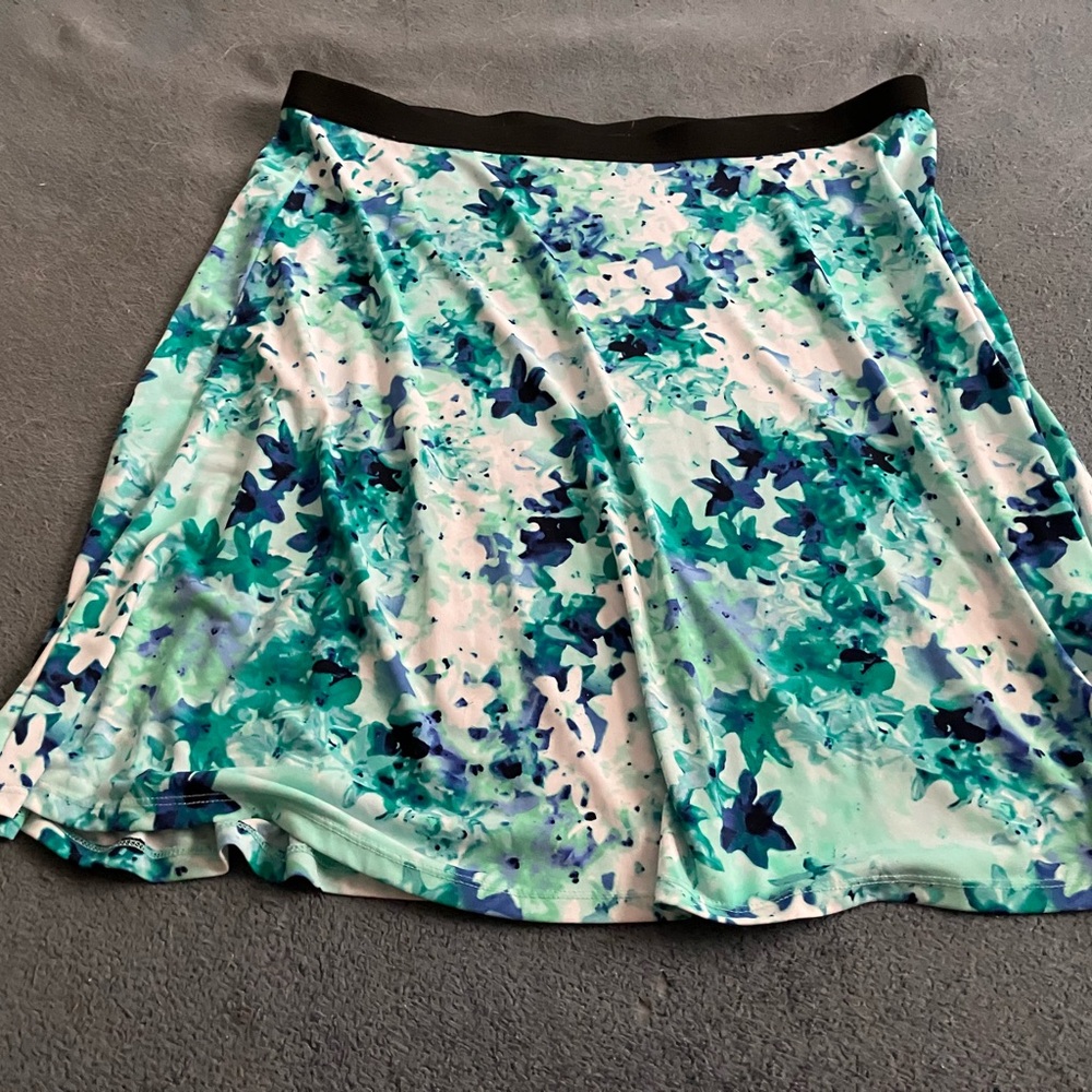 Floral Print Skirt with Black Waistband